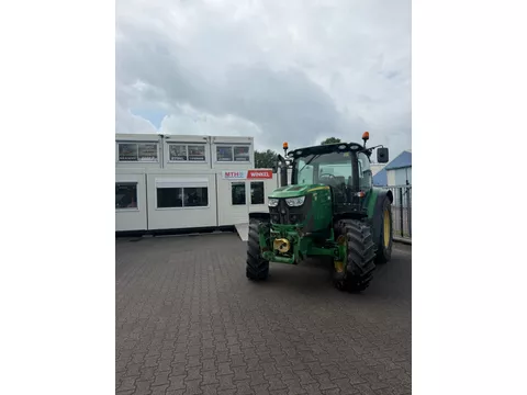 John Deere 6105R